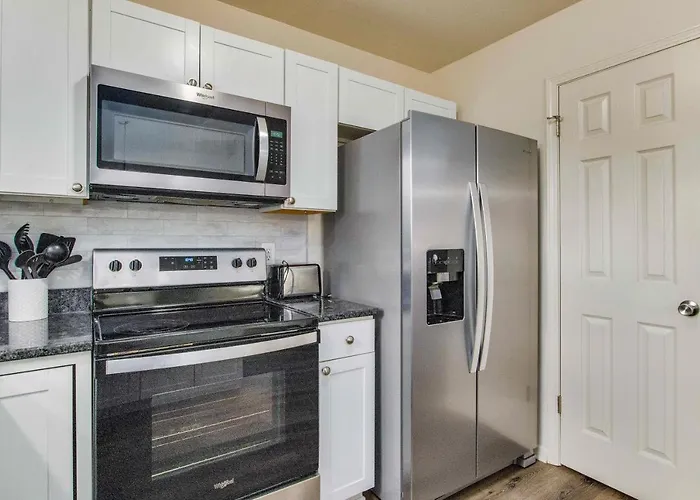 The Memphis Pensacola